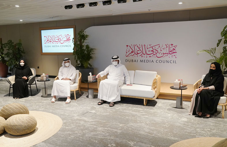 أحمد بن محمد يترأس الاجتماع الأول لمجلس دبي للإعلام بتشكيله الجديد