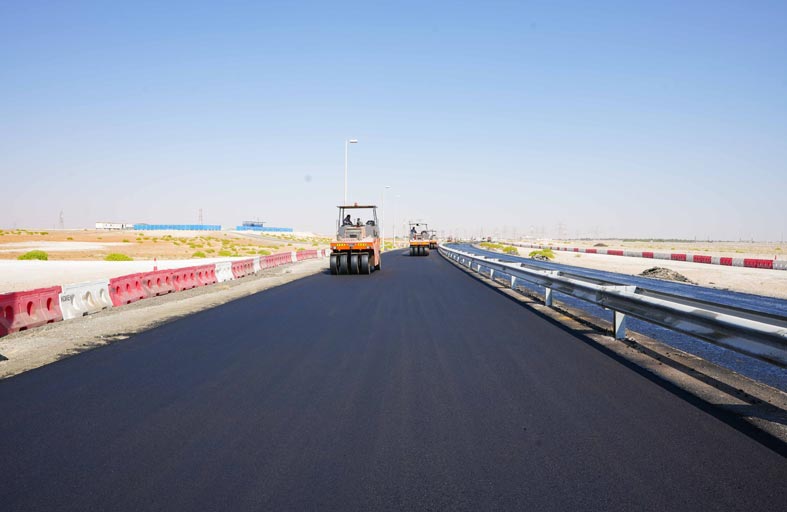 بلدية منطقة الظفرة تقدم الدعم اللوجستي لمهرجان الظفرة