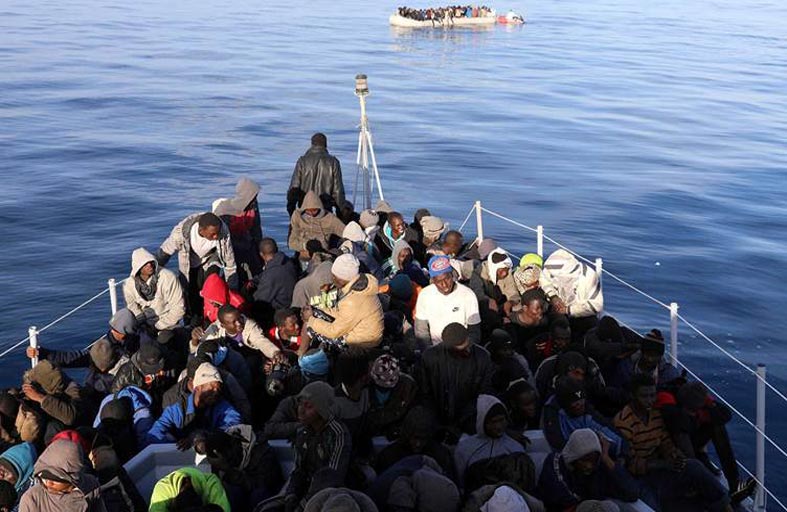 العفو الدولية تندّد بتعرّض مهاجرين في ليبيا لانتهاكات مروّعة