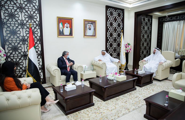 الجامعة القاسمية تستقبل وفدا من جامعة نبريجا الإسبانية وتطلعه على برامجها التعليمية