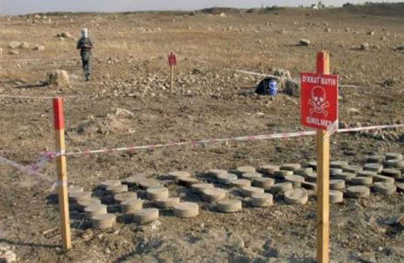 «حقول الموت» تنغص حياة النازحين في غرب ليبيا