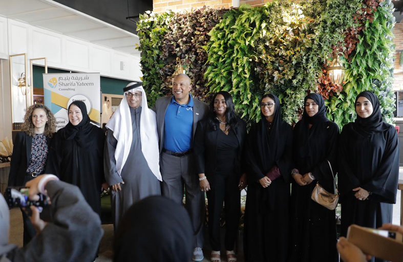 الاعلى للأمومة والطفولة والأولمبياد الإماراتي الخاص ينظمان ملتقى قهوة همة