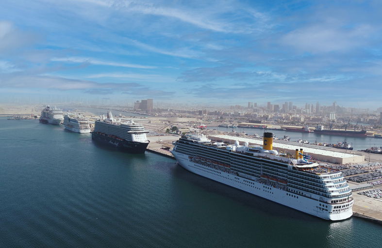 ميناء راشد يفوز بجائزة الميناء السياحي الرائد في الشرق الأوسط 