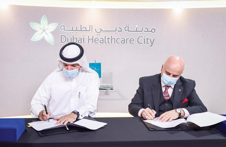 توقيع مذكرة تفاهم وتدريب وبحث بين المستشفى وجامعة البلمند دبي في مجال علم الوراثة والجينات 