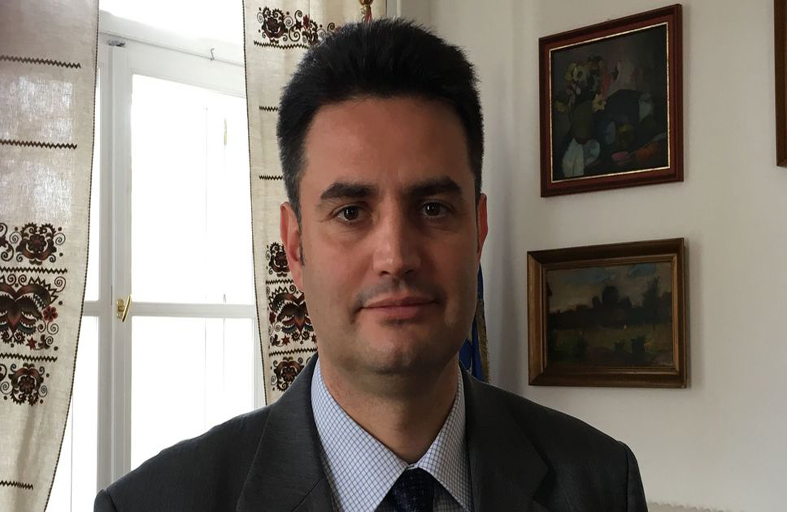 المجر: هذا الرجل قادر على إسقاط فيكتور أوربان...!