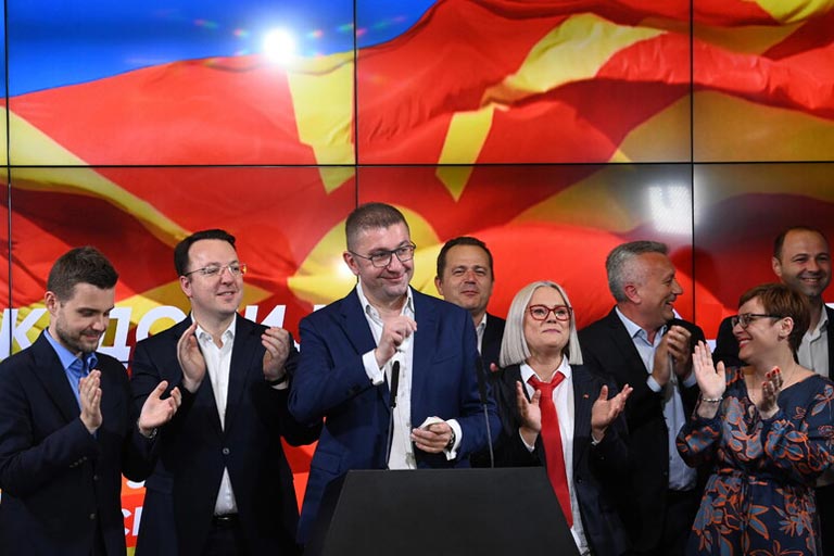 سكوبيي نحو علاقات متوترة مع جارتيها الأوروبيتين 