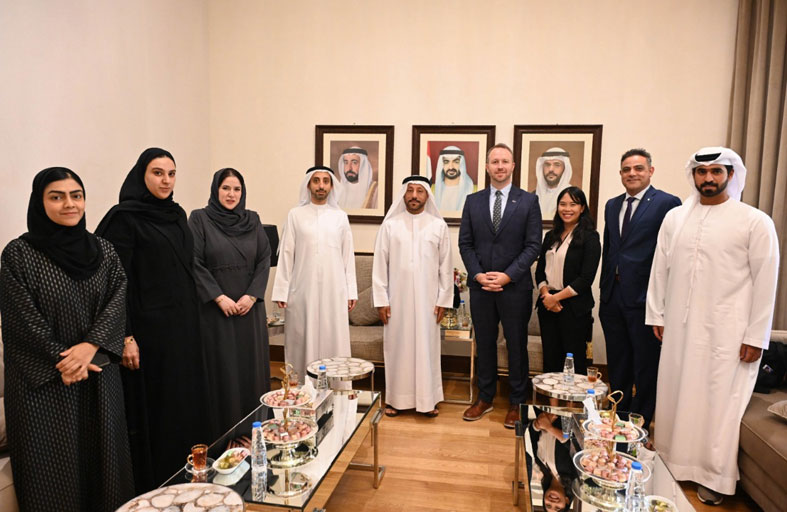 غرفة الشارقة والقنصلية الكندية تبحثان تعزيز الشراكة الاقتصادية