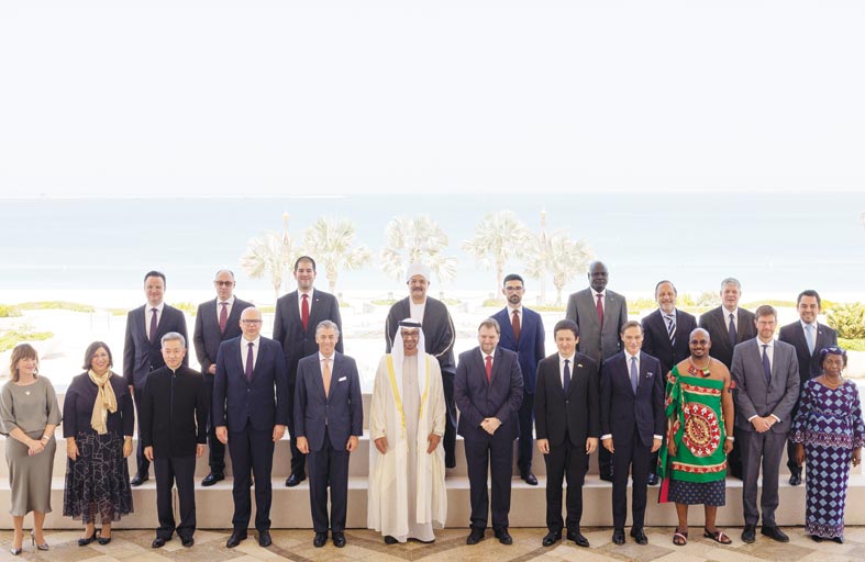 رئيس الدولة يتسلم أوراق اعتماد عدد من سفراء الدول الشقيقة والصديقة المعينين لدى الدولة