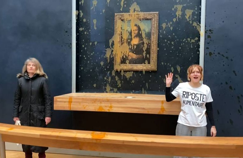 هذه عقوبة مُلقيتي الحساء على موناليزا