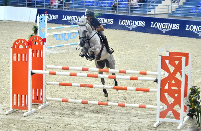 نادي الشارقة للفروسية يختتم موسمه الصيفي بالبطولة التدريبية السادسة