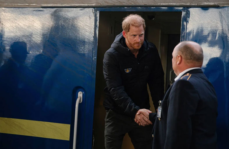 الأمير هاري يزور أوكرانيا 