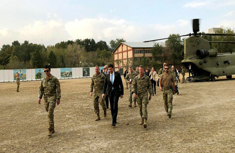 القوات الأجنبية في أفغانستان تناقش «خفض العنف» 