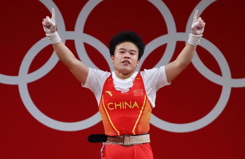 الصينية تشيهوي تحرز أول ذهبية في الأثقال  