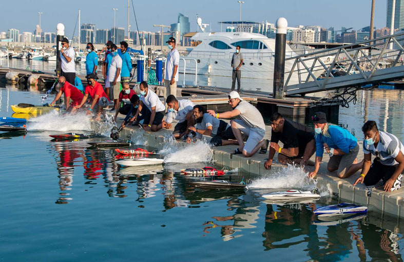 غدا .. انطلاق أولى جولات بطولة الزوارق اللاسلكية في أبوظبي 
