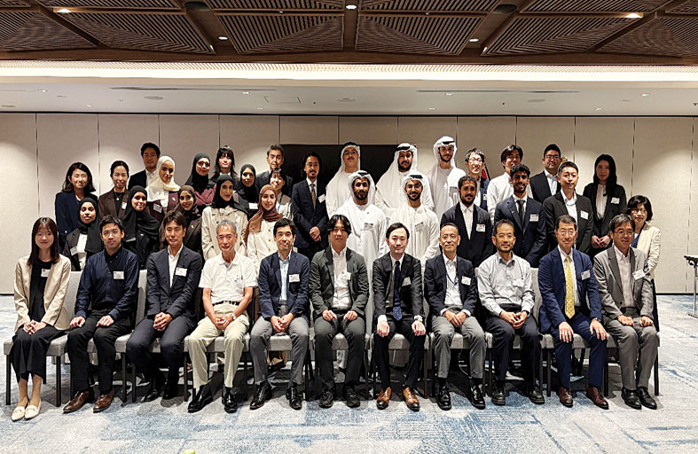 21 طالباً إماراتياً يكملون بنجاح برنامج التدريب الصيفي بمركز اليابان للتعاون الدولي