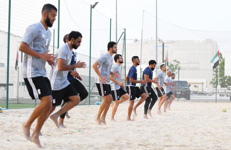 البطولة الودية الدولية لكرة القدم الشاطئية تنطلق اليوم