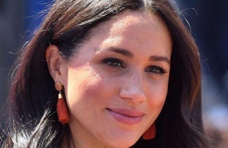 ميغان ماركل وهاري يوظفان سكرتيرة أوباما 