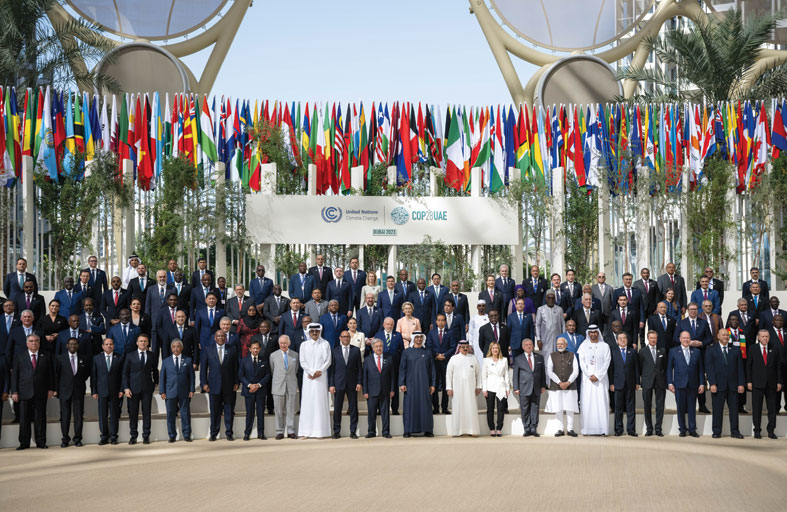 رئيس الدولة يعلن إنشاء صندوق بقيمة 30 مليار دولار للحلول المناخية على مستوى العالم 