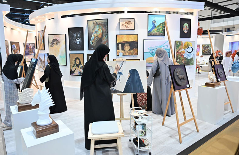 المرأة الإماراتية في قلب مشروع الوطن الثقافي والتراثي