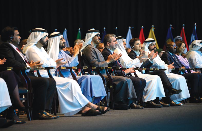 بحضور رئيس الدولة ونائبه.. الرئيس المصري يكرّم الفائزين بالجائزة العالمية لأفضل التطبيقات الحكومية