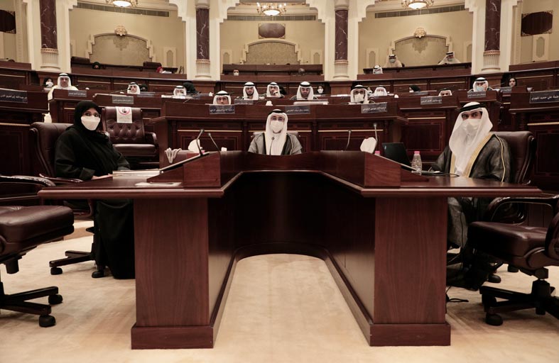 المجلس الاستشاري لإمارة الشارقة يناقش هيئة الإنماء التجاري والسياحي    