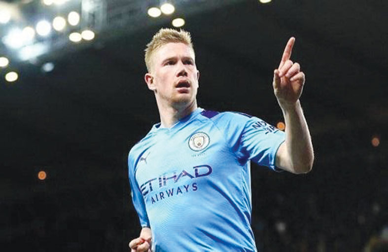 دي بروين: نرتكب نفس الأخطاء في دوري الأبطال