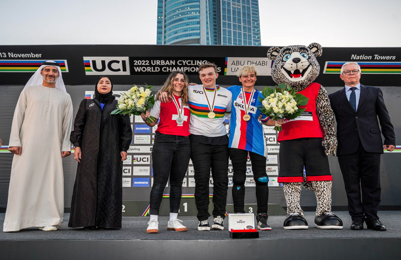 هانا تحصد ذهبية الـ «بي إم إكس» .. وناكامورا بطلًا للدراجات الهوائية في المناطق الحضرية