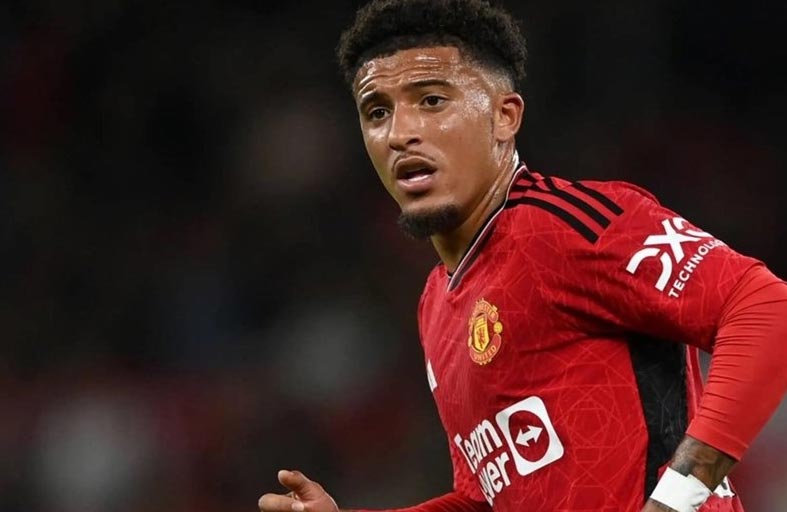 من قلب أولد ترافورد.. يوفنتوس يختار صفقته الجديدة