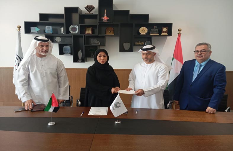 جمعية الصحفيين الإماراتية توقع مذكرة تفاهم مع شركة سهيل للحلول الذكية