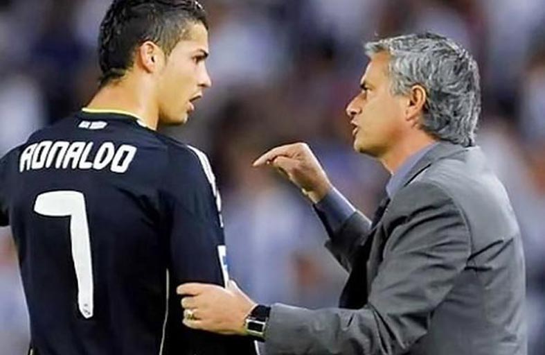 مورينيو يسعى للم الشمل.. رونالدو على رادار روما