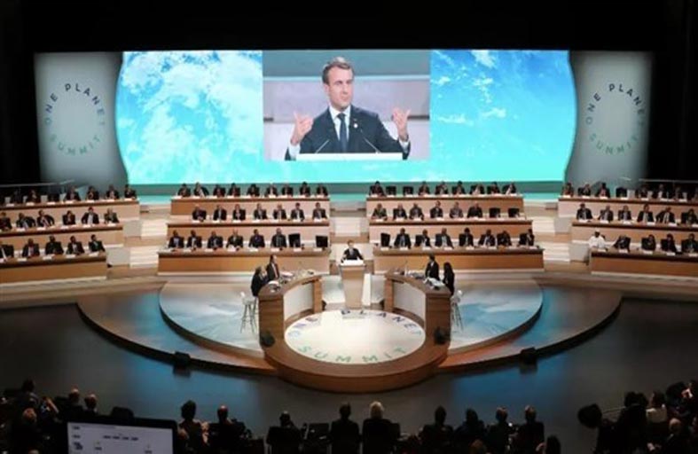 باريس تستضيف قمة لإعادة الزخم للدبلوماسية الخضراء 