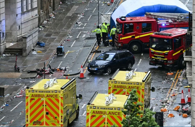 بريطانيا تستيقظ على صدمة المشاهد المرعبة في ليفربول 