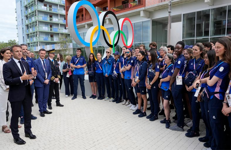 أولمبياد باريس تمنح الرئيس هدنة سياسية قد تطول إلى نهاية الصيف 