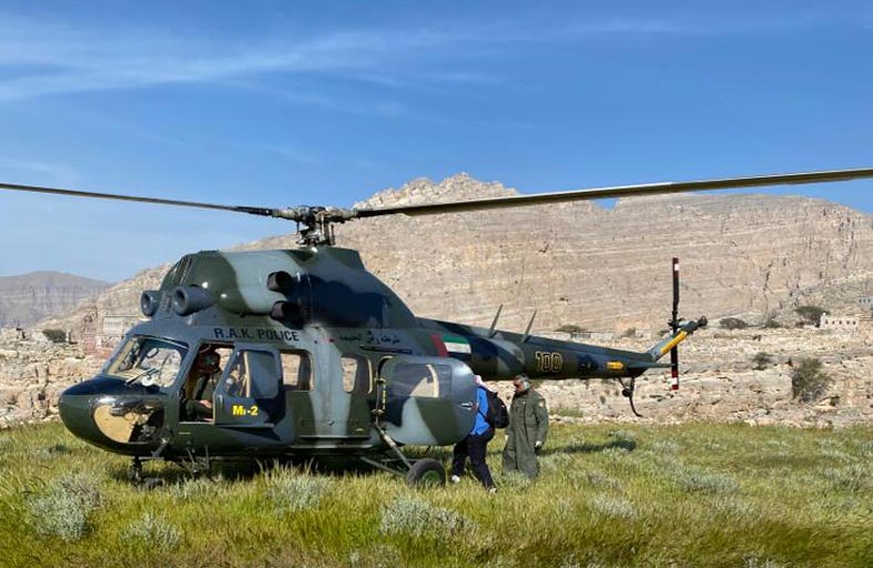 جناح جو شرطة رأس الخيمة ينقذ مواطنا 