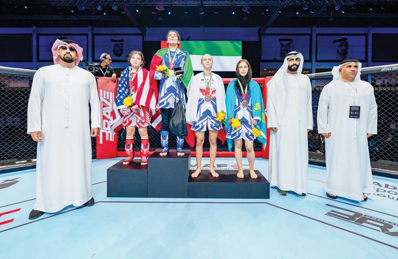البطلتان الإماراتيتان تحصدان مجددا لقب بطولة العالم للفنون القتالية المختلطة للناشئين 