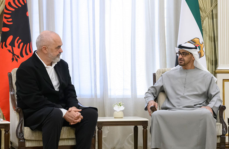 رئيس الدولة يستقبل رئيس وزراء ألبانيا