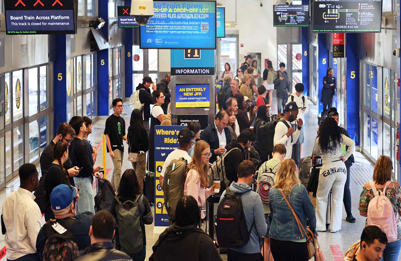 الإغلاق الحكومي يشل حركة الطيران في الولايات المتحدة