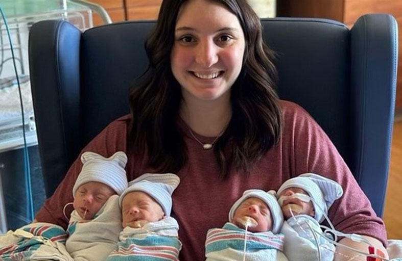 أم تُنجب 4 توأئم على مجموعتين متطابقتين