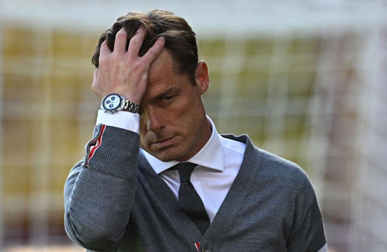 باركر «مصدوم» بعد خسارة بورنموث -9صفر من ليفربول 