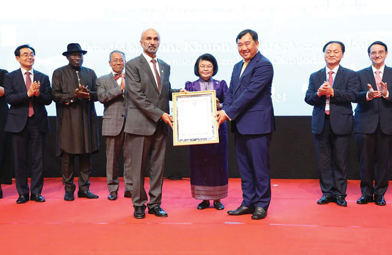 العالمي للتسامح والسلام يشارك في مؤتمر القيادة الدولي بكمبوديا .. ويراقب الانتخابات البرلمانية 