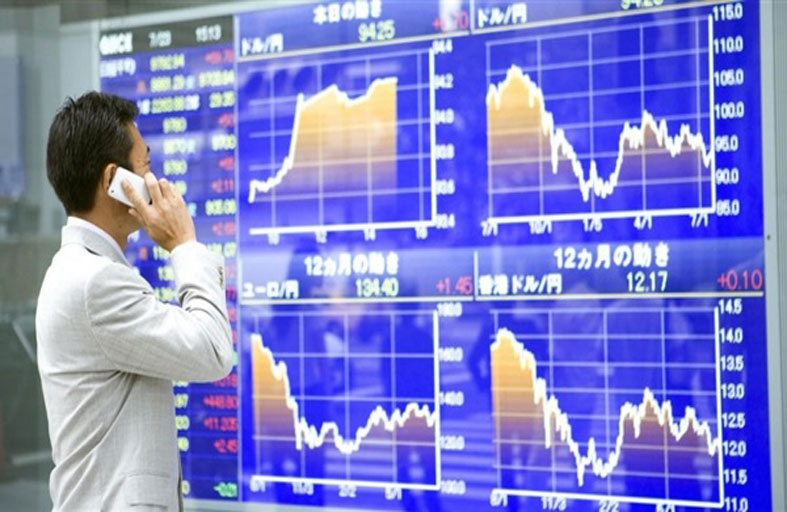 أسهم اليابان تتراجع متأثرة  بتوقعات اقتصادية أمريكية سلبية 