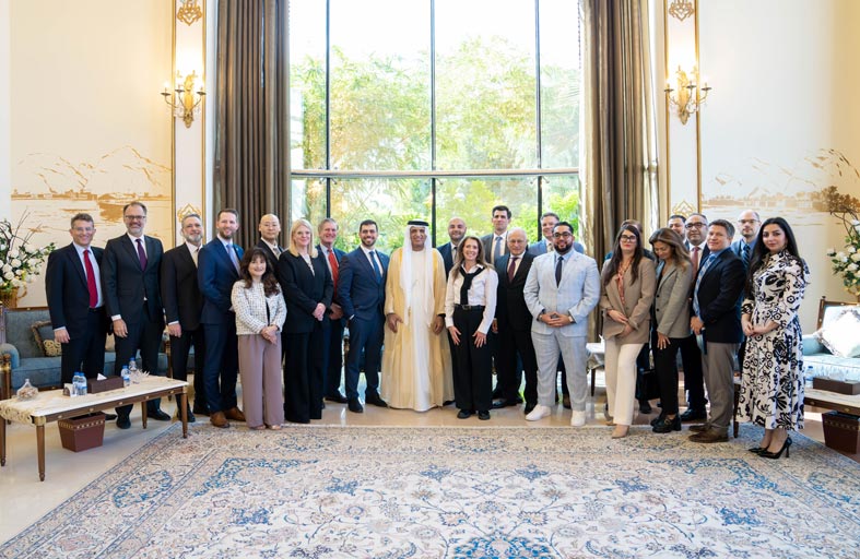 سعود بن صقر يستقبل قنصل الولايات المتحدة ووفداً أمريكياً للأعمال