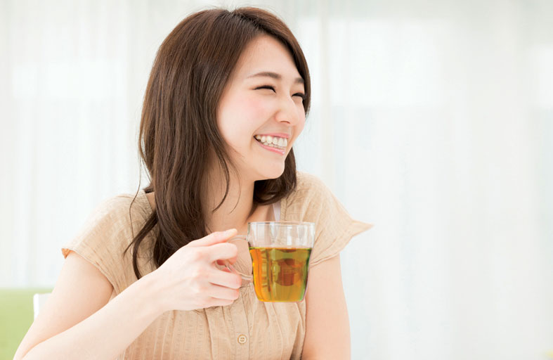 منها شرب الشاي الأخضر..  8 عادات يابانية تمنحك الصحة