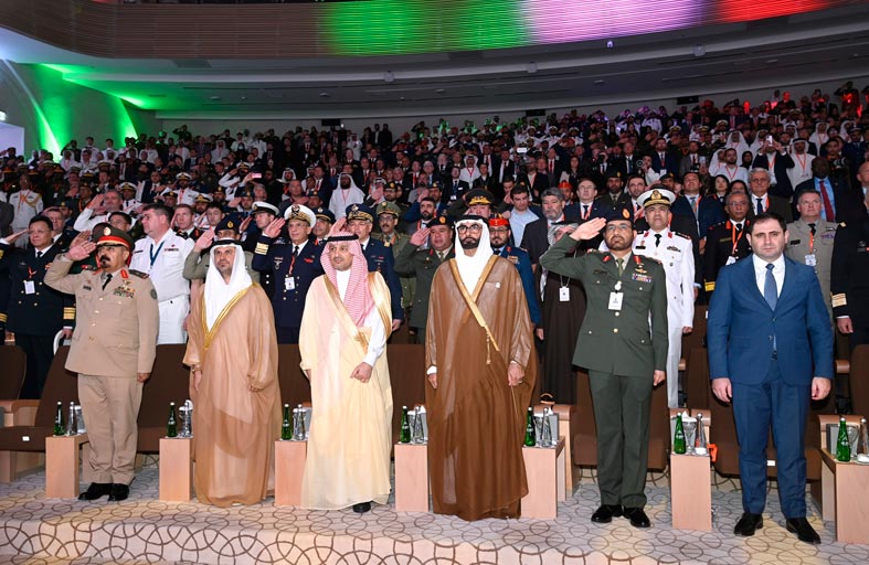 برعاية رئيس الدولة .. انطلاق مؤتمر الدفاع الدولي بمشاركة 1800 من القادة وصناع القرار 