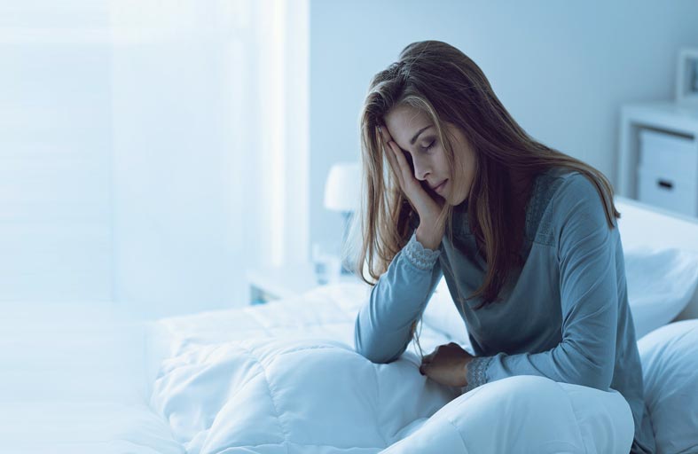 النوم غير المنتظم يزيد خطر الإصابة بالنوبات القلبية والسكتات الدماغية