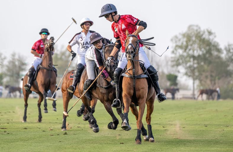 الإمارات وبن دري يتأهلان لنهائي كأس رئيس الدولة للبولو
