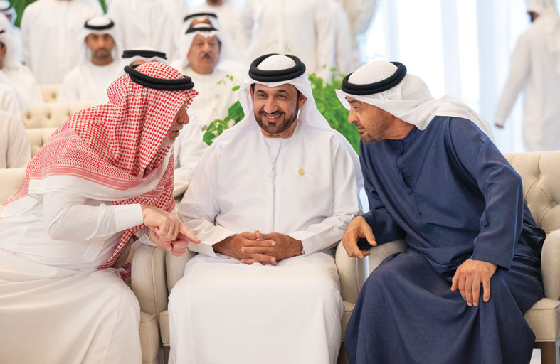 رئيس الدولة يستقبل وفد البرلمان العربي 