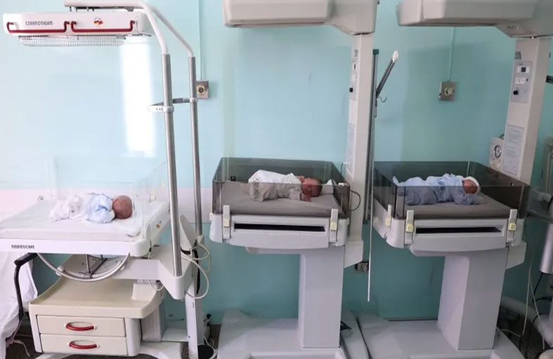 تراجع قياسي بأعداد مواليد اليابان