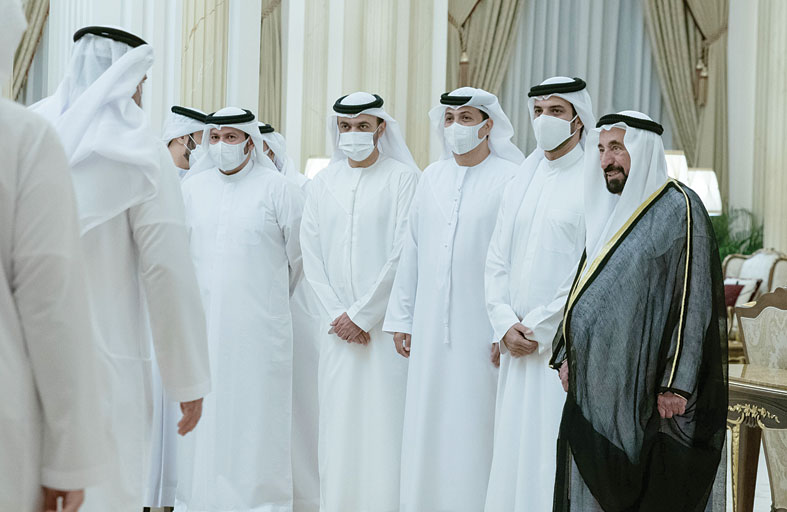 حاكم الشارقة يلتقي رؤساء تحرير المؤسسات الإعلامية وعددا من الإعلاميين والصحفيين