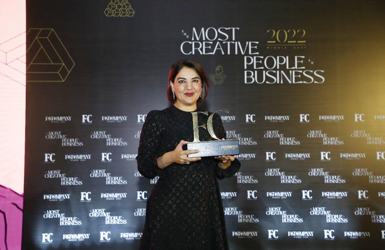 فاست كومباني تختار ريم عثمان بقائمة التميز لدورها في مواجهة كورونا بالإمارات